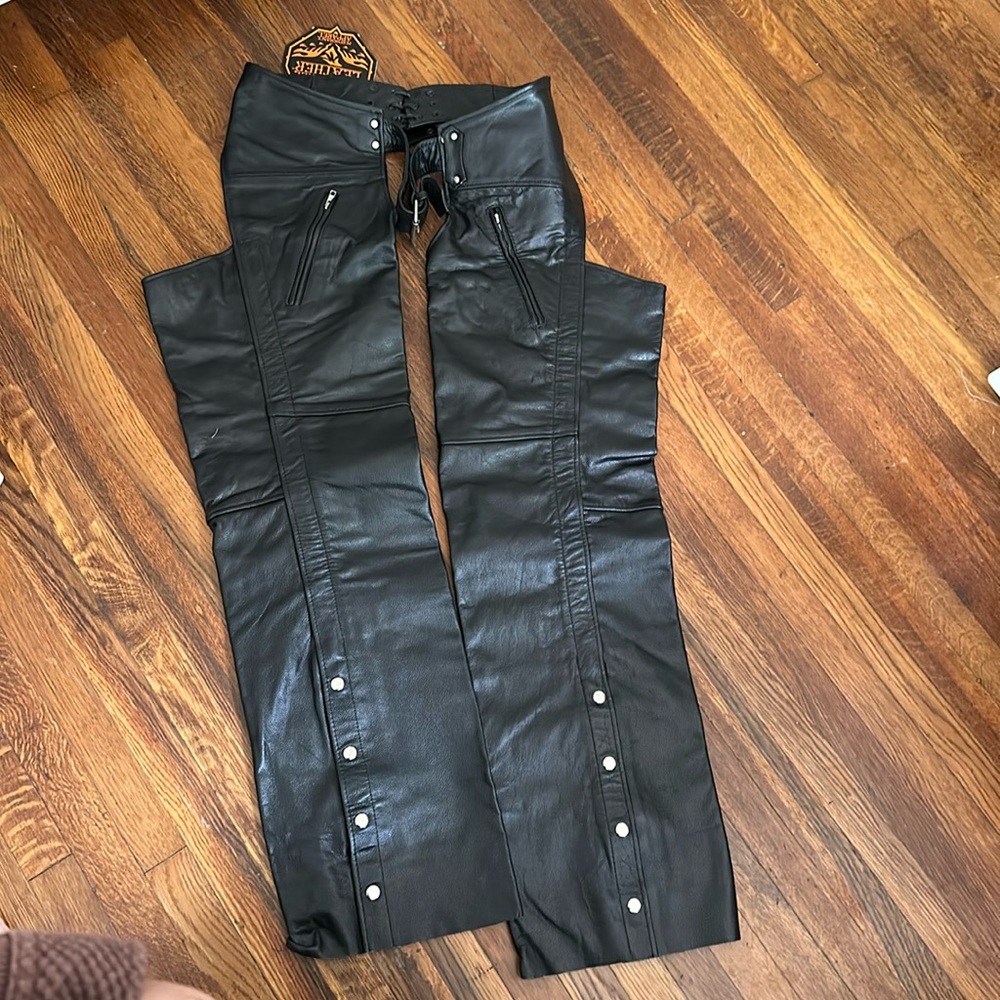 Milwaukee, leather black chaps